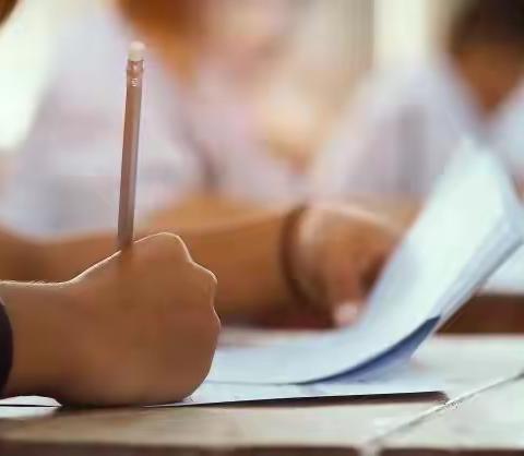 家校联动“角色互换”