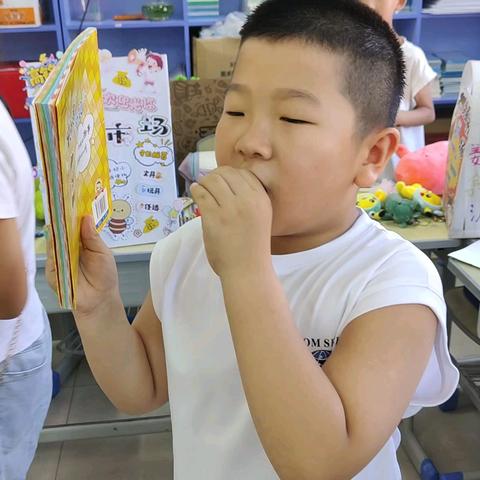 以物易趣，数启未来 站前小学二年四班跳蚤市场成长全记录