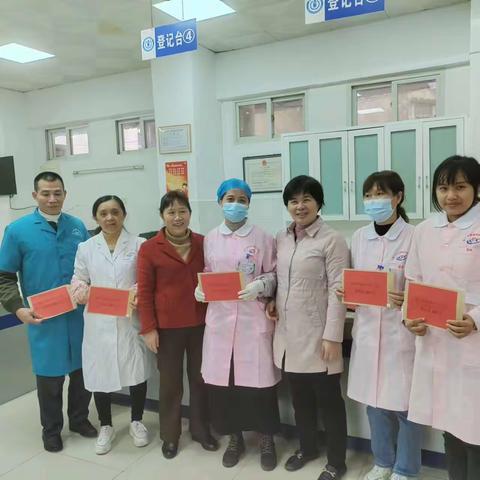 林春燕主任慰问春节值守一线的工作人员