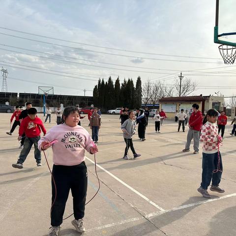 “绳”彩飞扬，跳动童年——古县中心校希望小学跳绳比赛