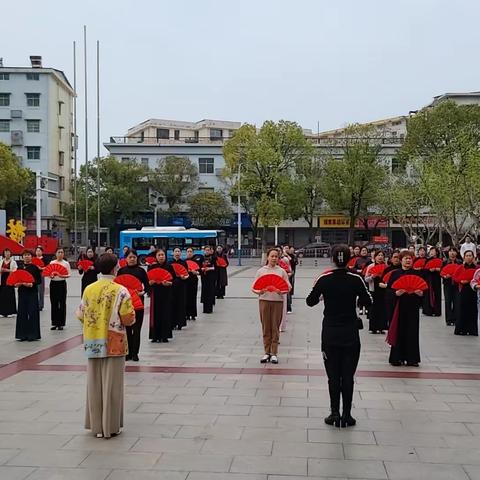 馨雅旗袍艺术队户外课堂