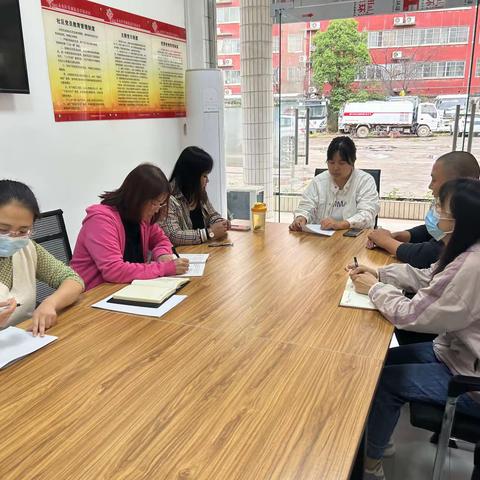 走出“民意” 访出“民心”—草镇社区开展2023年上半年公众满意度调查活动