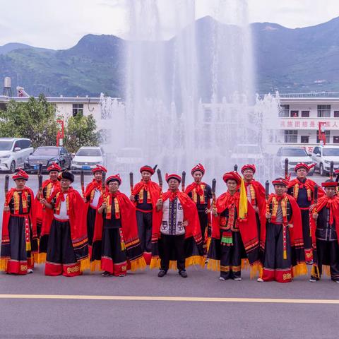 热烈隆重 万人狂欢——邂逅芒宽彝族火把节