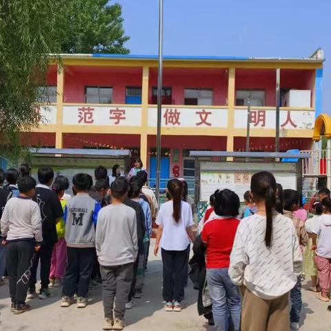 安全可以演练，生命不可彩排—付集镇杨庄小学防火、防溺水安全演练