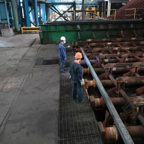 1号机甲班台下翻坯不起事故演练