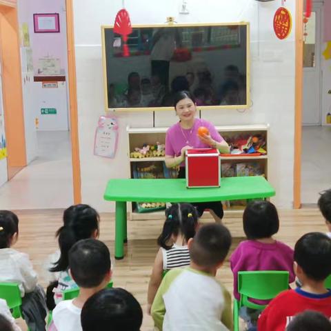 【而篇幼儿园班级风采]小班一一区域活动其乐无穷