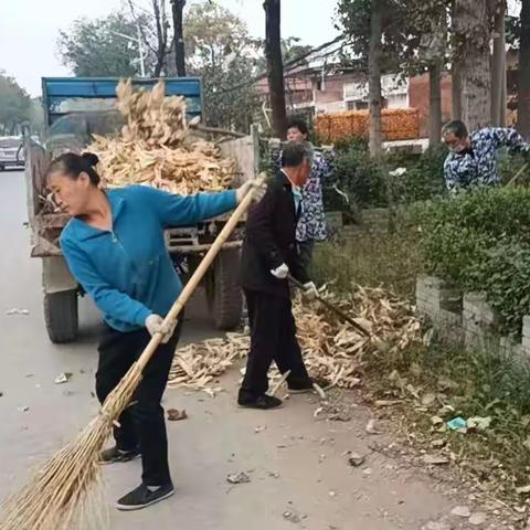 油槐街道“三秋”秸秆大清理 人居环境再提升