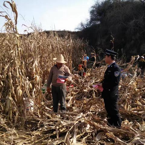 寿阳铁路护路中队：金秋时节“紧”巡线 田间地头“话”平安