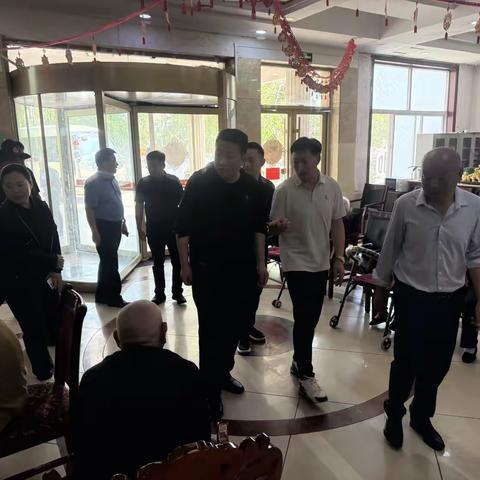 鄄城县五一假期突击检查养老机构 筑牢安全防线