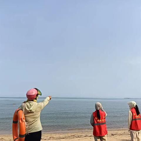 八所镇滨海社区网格员：巡查脚步织密防溺水网，多维宣传筑牢安全防线