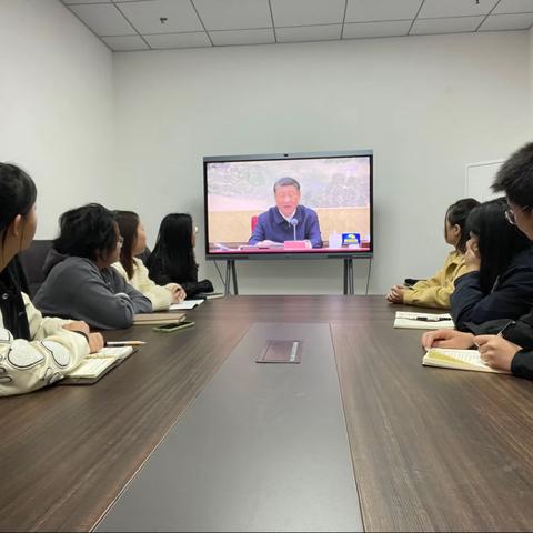 旭景社区组织学习习近平总书记同全国妇联新一届领导班子重要讲话精神