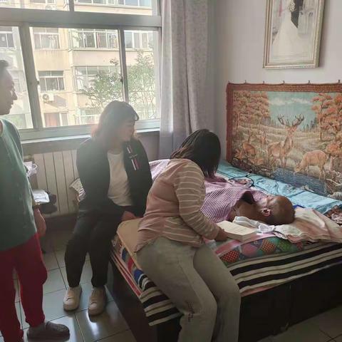 【钢城街道滦电社区】党委开展床头党课“零距离”党内关爱“零缺失”微党课活动
