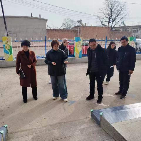 县教育局领导莅临毛庄镇各校开展"两会"期间学校安全检查工作