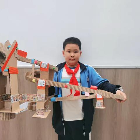 “极速轨道先锋”过山车搭建挑战赛——三年级科学课内外衔接活动