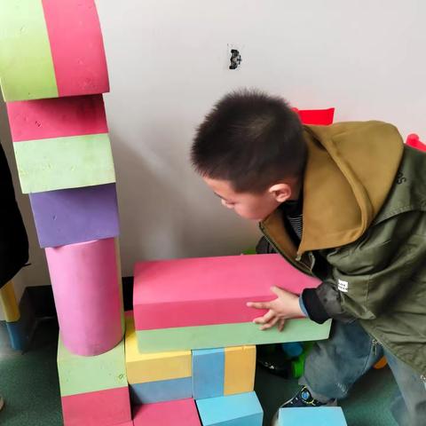 【创新素养】“趣”搭建 “乐”其中——下马关中心幼儿园建构室活动