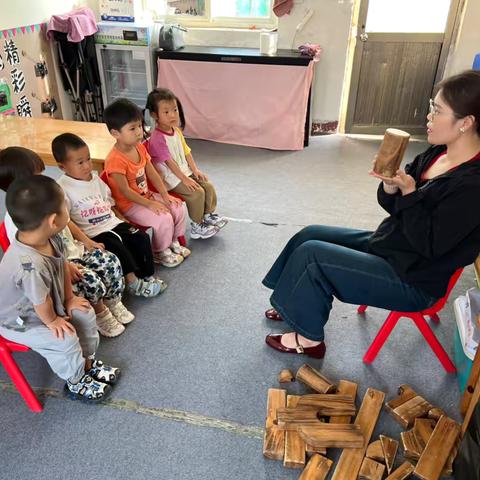 “趣玩积木，乐享建构”清平镇中心幼儿园商庄小班游戏案例