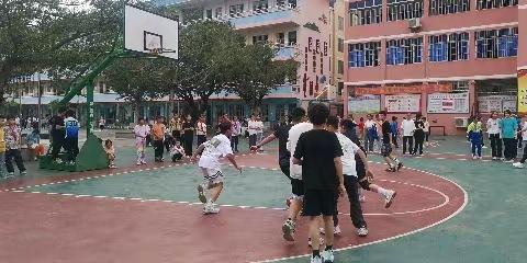 学习二十大，争做好队员——西江小学六年级篮球比赛