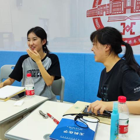 名师领航，共创未来 乐东县夏嵚崟中学化学名师工作室揭牌仪式暨专题研修活动