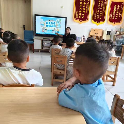 筑牢防溺安全防线，守护幼儿健康成长。