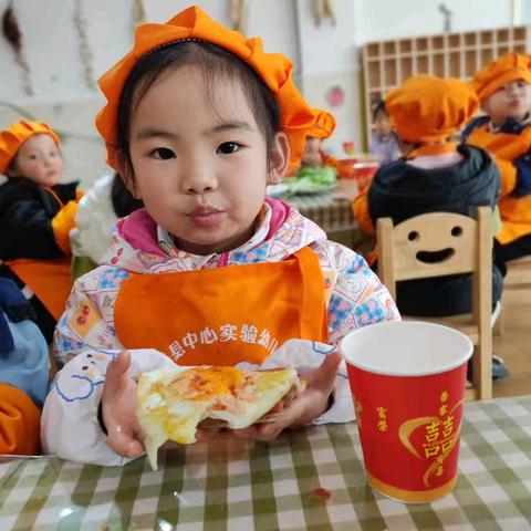 叮咚🎉🎉请查收银杏班西米小朋友的成长记录