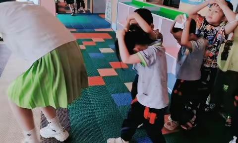 桂新幼儿园中一班第14周精彩回顾