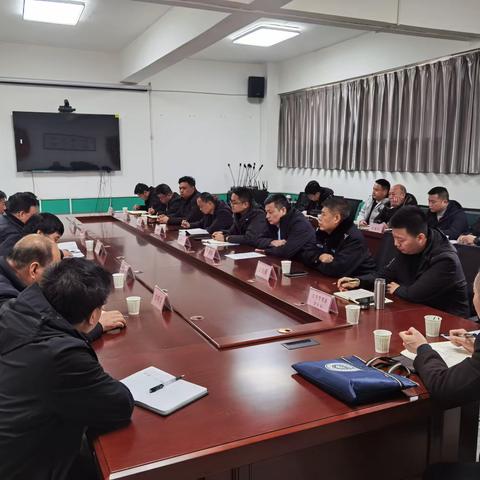 金城办联合多部门对狮山煤矿进行冬季安全大检查