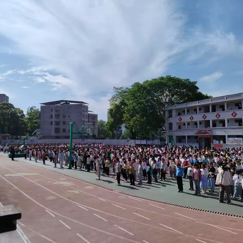 “知危险、会避险”———武阳学校六王校区开展防震逃生演练暨"5·12"全国防灾减灾日活动