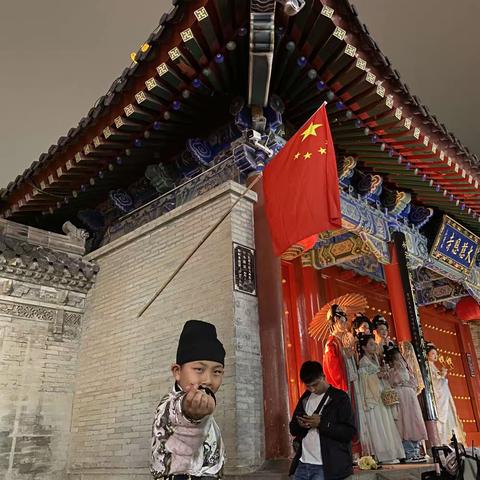 盛世华诞举国同庆