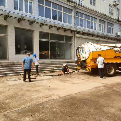 管道疏通解民忧，基层服务显担当