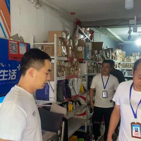 中原路街道京西社区开展安全消防教育宣传教育检查