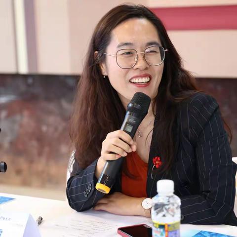 省水务厅王晓霞同志荣获海南省“立足岗位、解放思想、担当作为、开拓创新”先进个人称号