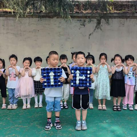 【关爱学生，幸福成长---武安在行动】贺进镇沙洺幼儿园道路安全教育宣传