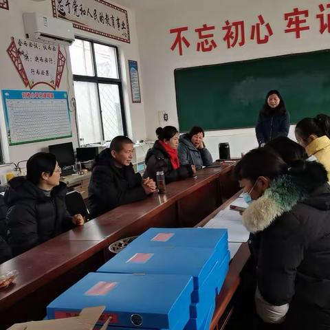 刘楼小学开展“情系困难生，家访暖人心”关爱特困生家访活动