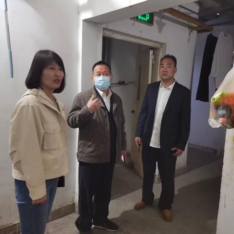 凝心聚力，持续提升，复兴路22号社区开展环境整治活动