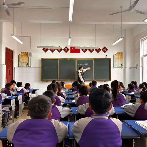 语文课堂展风采，互听互学共提升——城关镇和谐小学一年级语文组教研活动