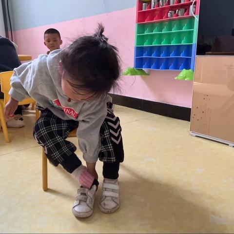 昭阳区竹林幼儿园小一班“我能行，我真棒”劳动节主题活动