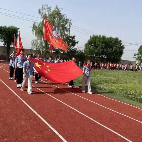 阳光运动强体魄 童心飞扬向未来 黄集镇阳城小学春季运动会
