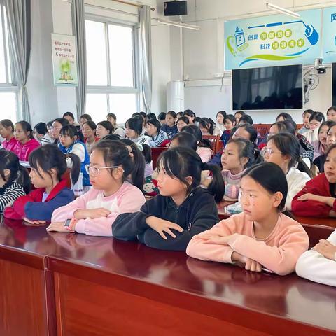 拥抱青春，携手成长 ——泗店乡九年一贯制学校男女生心理健康讲座温情落幕