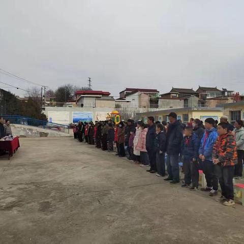 后寨子小学家长会活动纪实