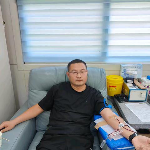 胸怀大爱，医者仁心——父亲节无偿献血活动