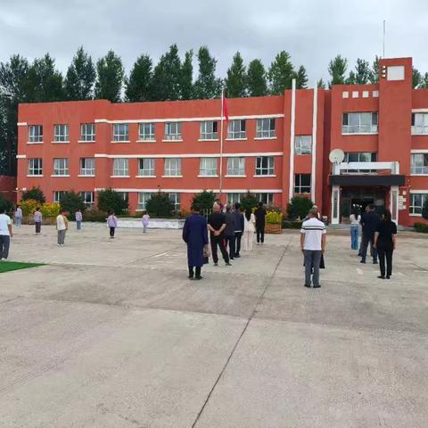 “铭记历史 缅怀先烈 珍爱生命 开创未来”——抗战胜利80周年