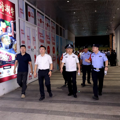 【同心文东】文化东路街道建达南苑社区开展夜间清查行动