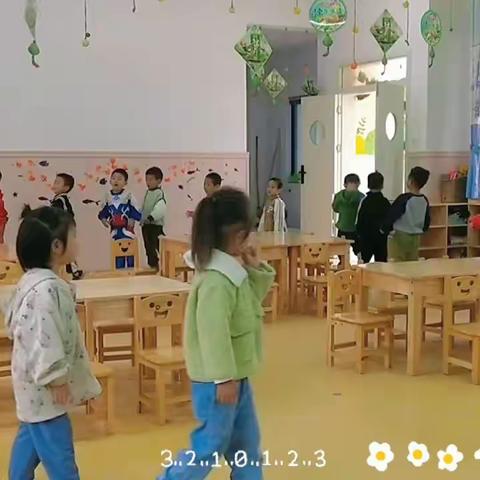 爱上幼儿园，快乐每一天——桥头中心幼儿园