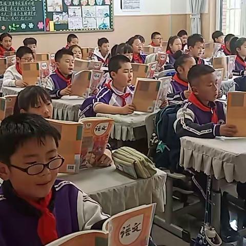 常规显风采，习惯筑未来——高新实验小学四（1）中队习惯养成