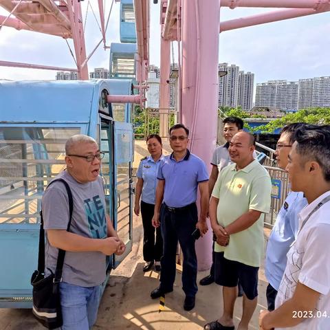 海口市市场监督管理局龙华分局开展“五一”期间特种设备安全监管工作