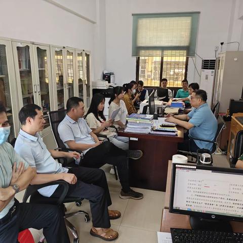 龙华分局市场科积极开展安全生产十五条硬措施学习宣贯活动