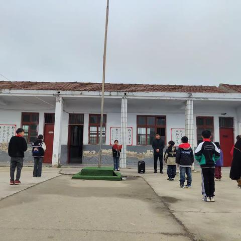 清明祭英烈 传承正当时——张楼小学清明祭英烈活动