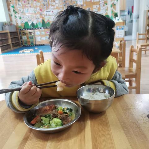 “食”光美好，未来可期，幼儿园独家自助餐