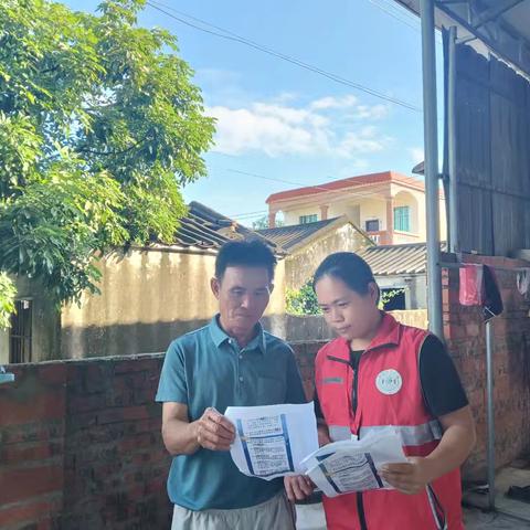 窑上村网格员开展护苗宣传工作