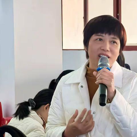 岁月鉴初心 荣休敬韶华——刘添娣老师退休欢送会